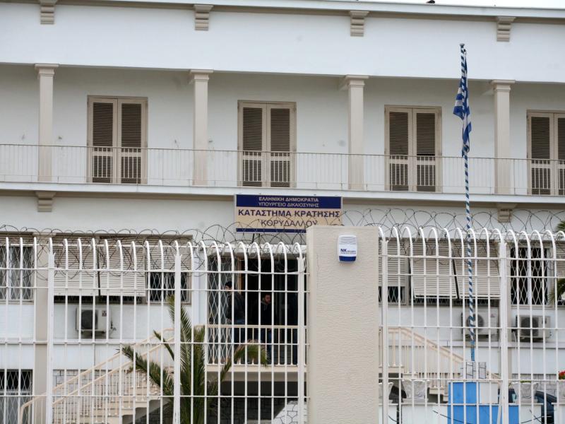 Κορυδαλλός: Κλιμάκιο του ΕΟΔΥ σπεύδει στις φυλακές μετά το κρούσμα σε κρατούμενο