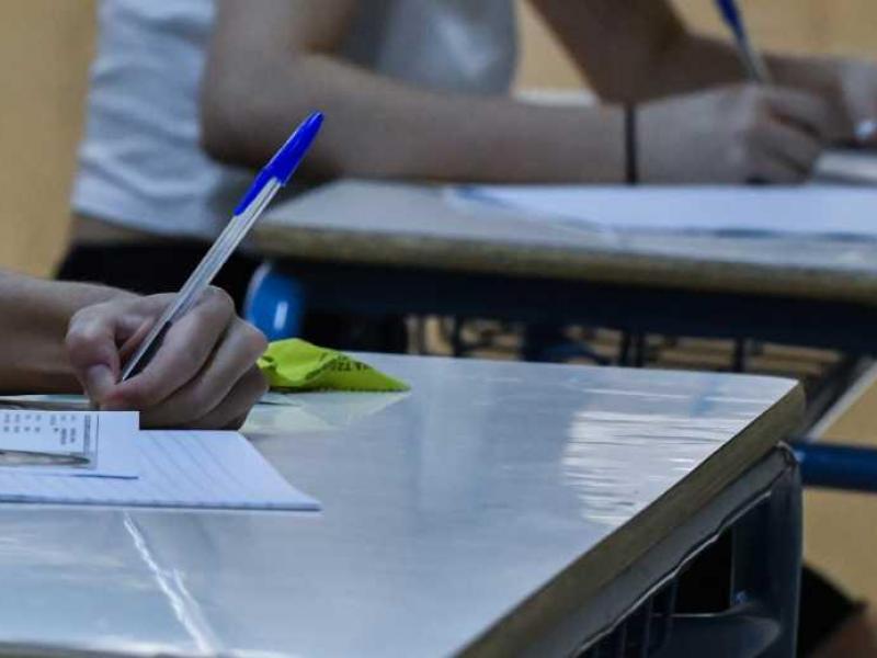 Εξετάσεις Pisa: «Οι εκπαιδευτικοί δε θέλουμε οι μαθητές να διαχωρίζονται σε παιδιά και αποπαίδια»