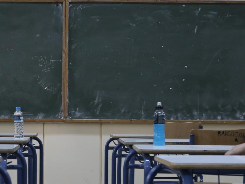 Αίτημα για αποτροπή της υποχρεωτικής μετεγγραφής μαθητών και τη λειτουργία υπεράριθμων τμημάτων στο Βούπερταλ