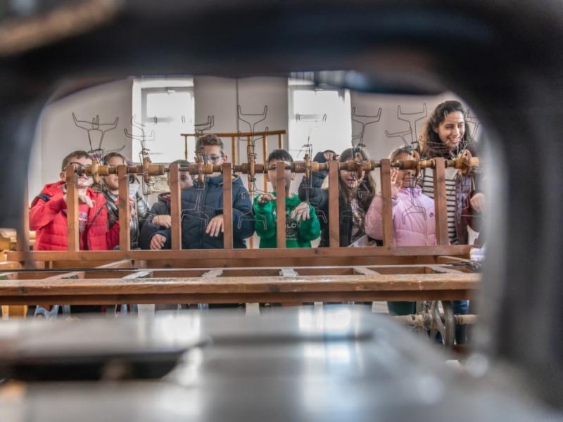 Mαθητές από την Τήνο έφτιαξαν τον δικό τους πολιτισμικό οδηγό