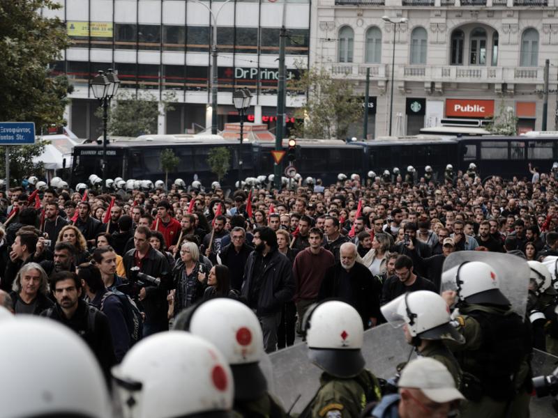 Γονείς μαθητών για νομοσχέδιο διαδηλώσεων: Επιχειρείται η ποινικοποίηση της δράσης του λαού