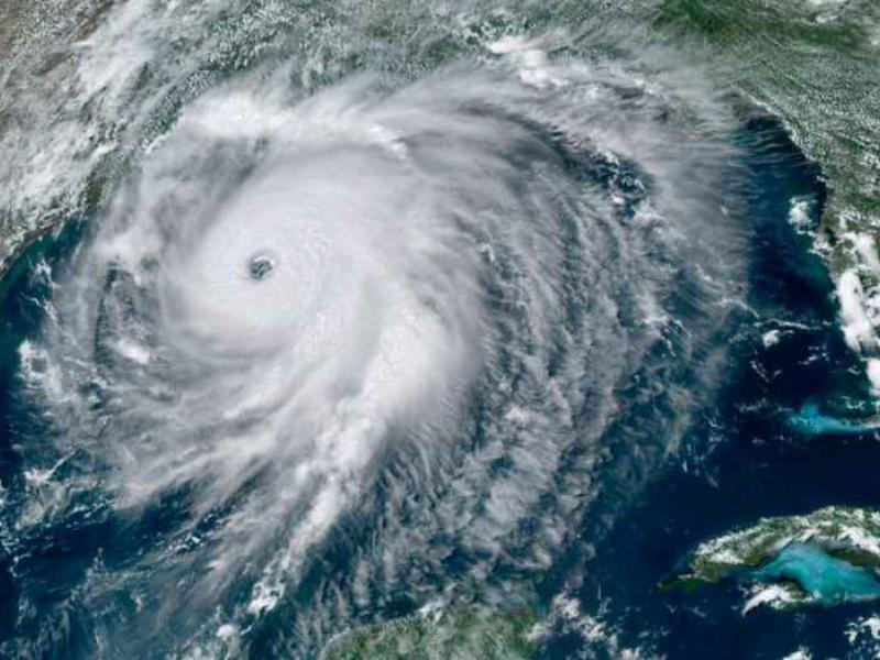 ΗΠΑ: Τουλάχιστον 14 νεκροί από τον κυκλώνα Λόρα 