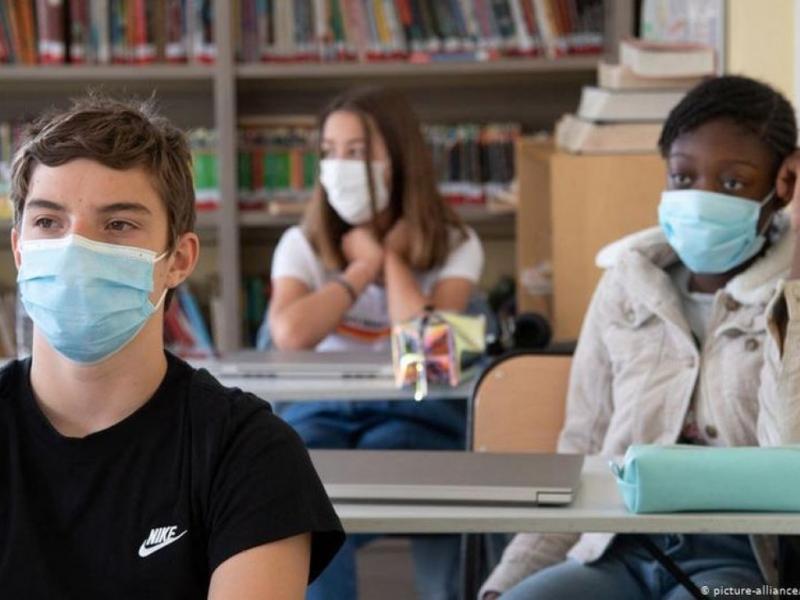 ΕΠΑΛ Πειραιά: Σε «λουκέτο» οδηγούνται 8 τμήματα