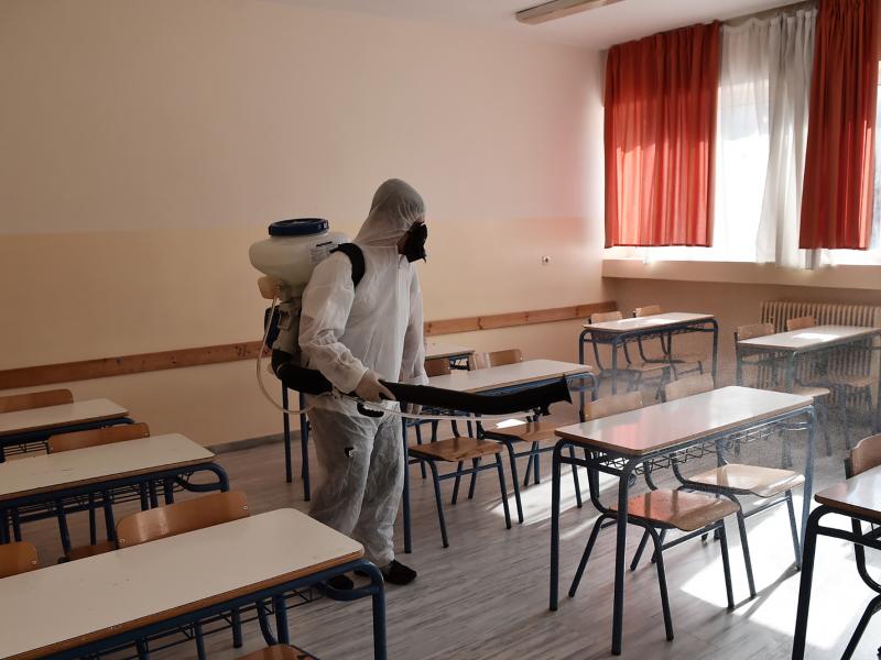 Αυξάνονται τα κρούσματα στα σχολεία: 14 μαθητές θετικοί στο δήμο Νεάπολης-Συκεών