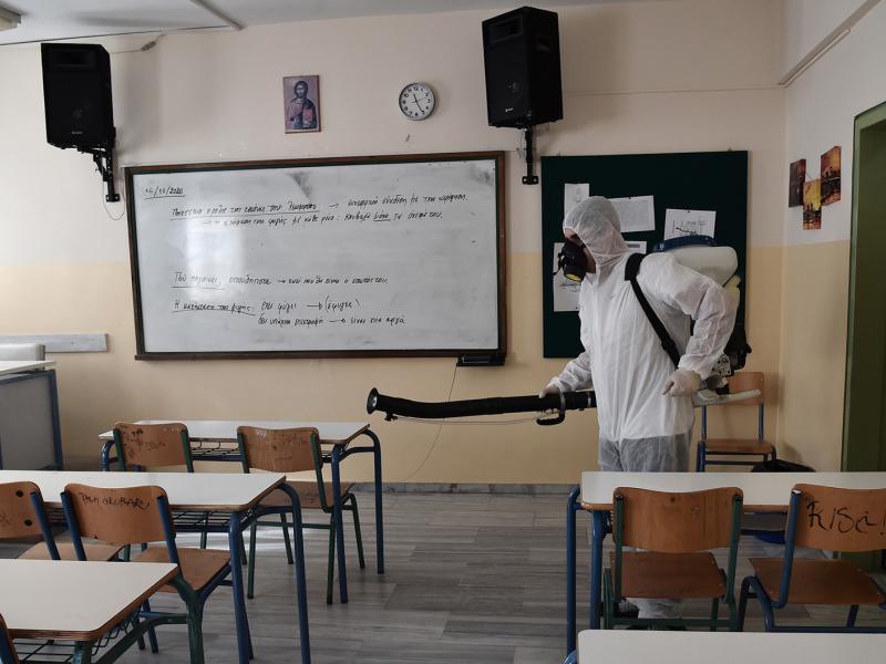 Κορονοϊός - Σίνδος: Βρέθηκαν κρούσματα σε μαθητές σε τρία σχολεία