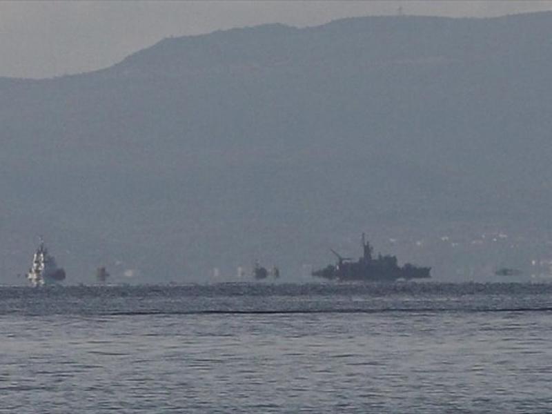 Σύγκρουση πλοίου του Πολεμικού Ναυτικού με φορτηγό- πλοίο στον Πειραιά