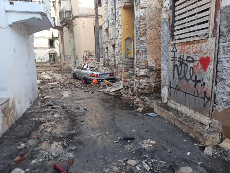 Σεισμός στη Σάμο: Κοντέινερς για την προσωρινή στέγαση των κατοίκων