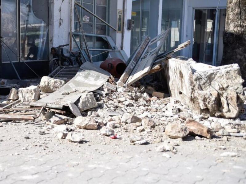 Σεισμός στη Σάμο: Νεκροί δύο μαθητές μετά από κατάρρευση τοιχίου