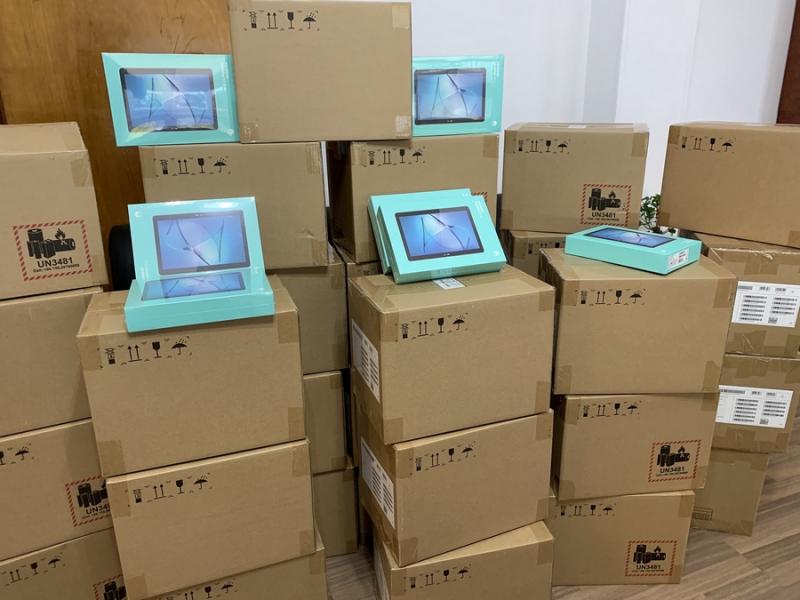 Τηλεκπαίδευση: 500 tablet για τους μαθητές εξασφάλισε ο Δήμαρχος Αγίων Αναργύρων-Καματερού 