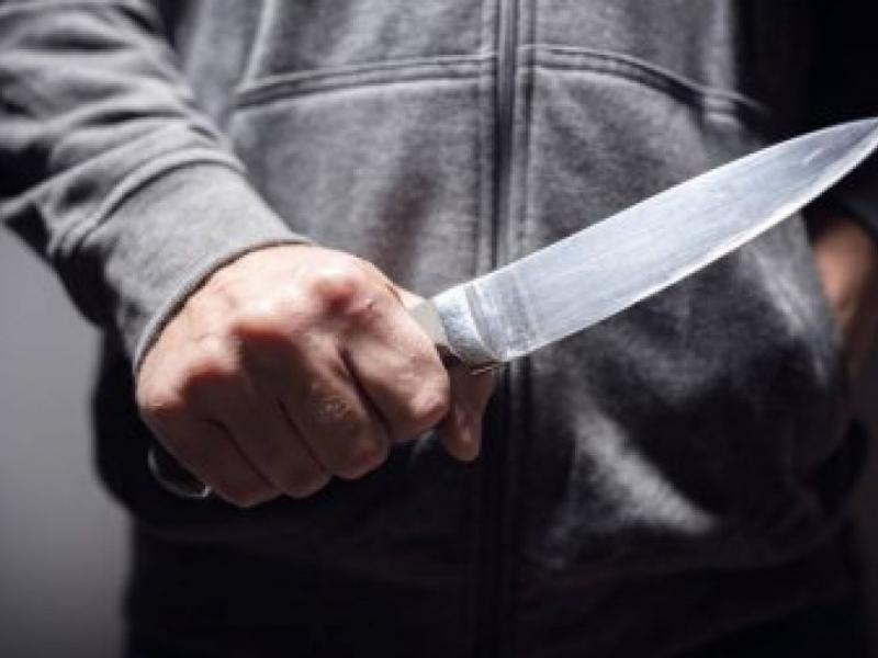 Κερατσίνι: Ταμπουρωμένος άνδρας με μαχαίρι απειλεί την ην αδελφή και την μητέρα του