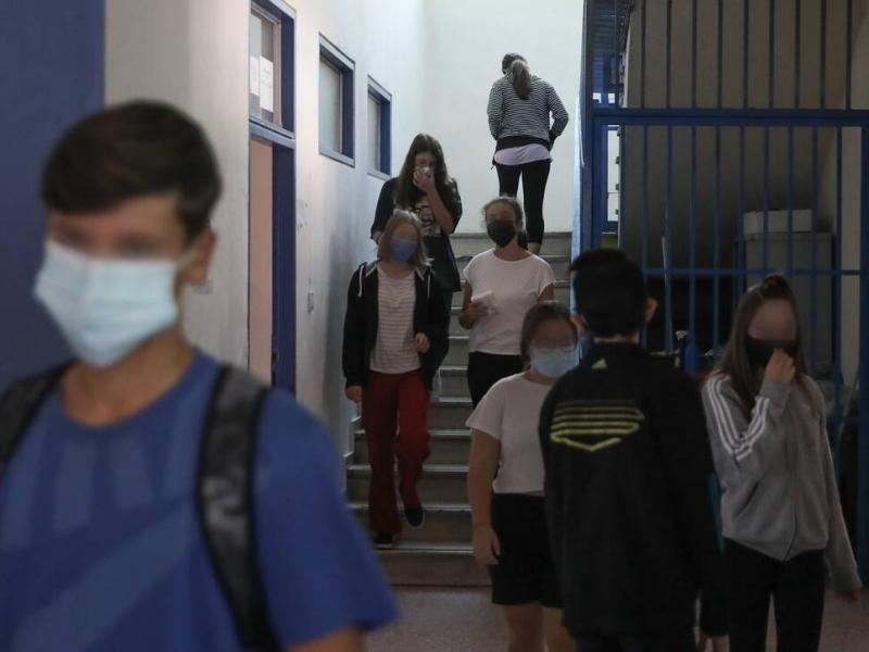 Σχολεία, μαθητές μάσκα: Ανακοίνωση για το άνοιγμα