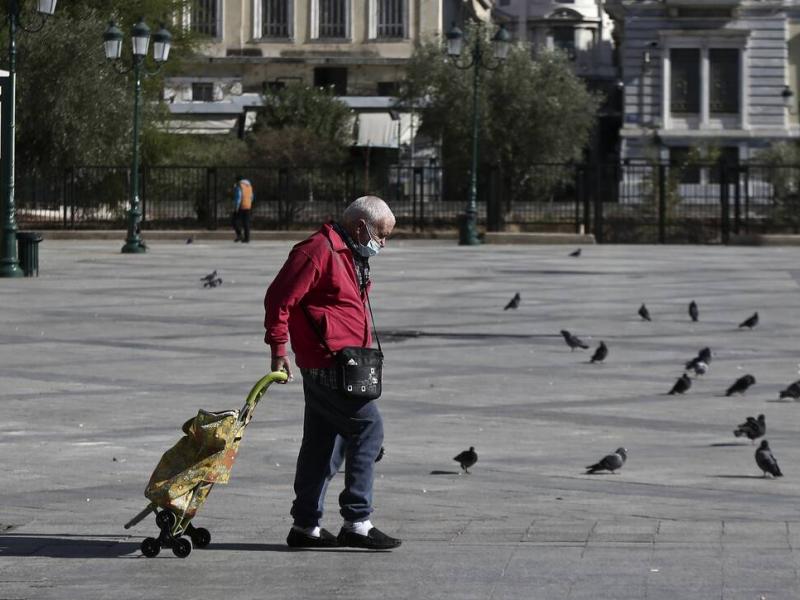 Lockdown: Συνεδριάζουν οι λοιμωξιολόγοι - Αλλαγές στις μετακινήσεις