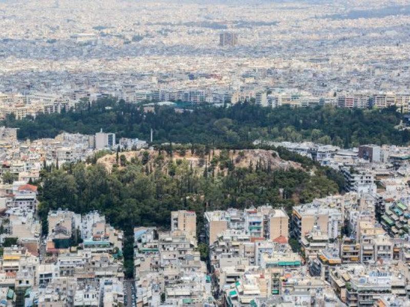 Δήμος Αθηναίων: Ιδιωτική εταιρία «υιοθέτησε» τον λόφο Στρέφη