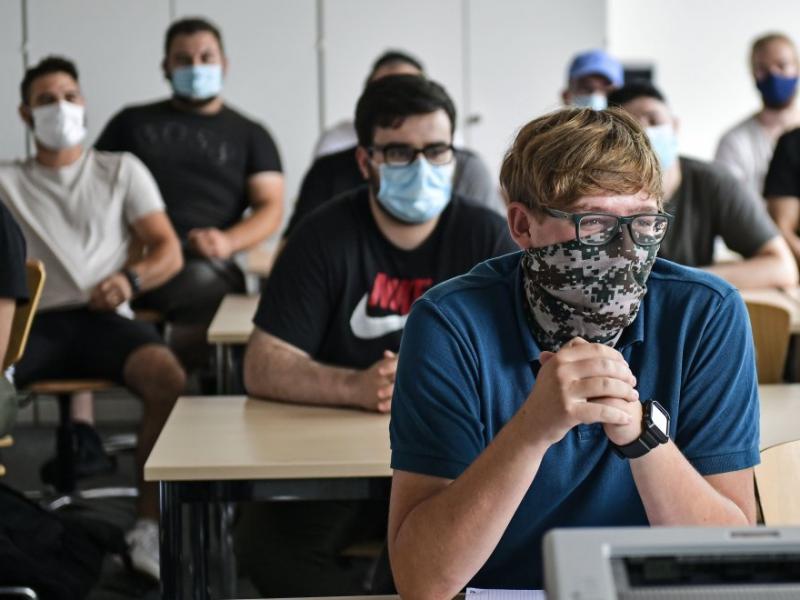 Πότε ανοίγουν τα σχολεία: Μέρα αποφάσεων σήμερα για Γυμνάσια-Λύκεια