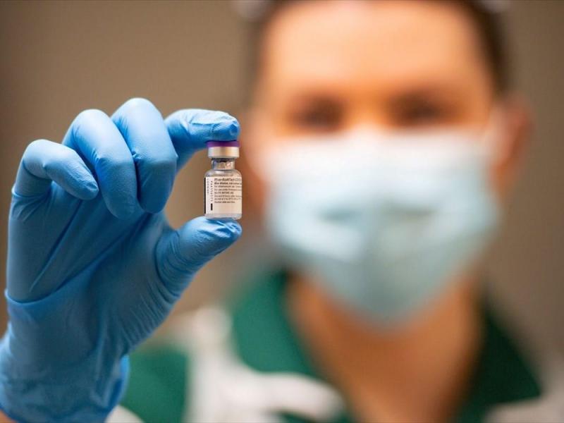 Pfizer-BioNTech: Ξεκινά δοκιμές για το «διπλό» εμβόλιο γρίπης - κορωνοϊού