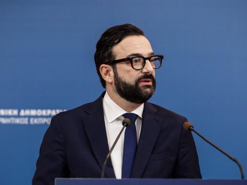 Σχολεία – Ταραντίλης: Μεμονωμένο επεισόδιο οι κουβέρτες