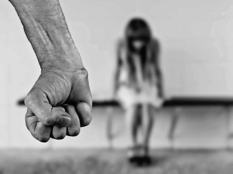 25η Νοεμβρίου: Μία στις τρεις γυναίκες έχει βιώσει σωματική ή/και σεξουαλική βία 