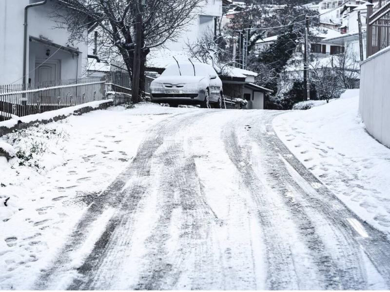 Καιρός: Χιόνια στην Αθήνα προβλέπει ο Καλλιάνος