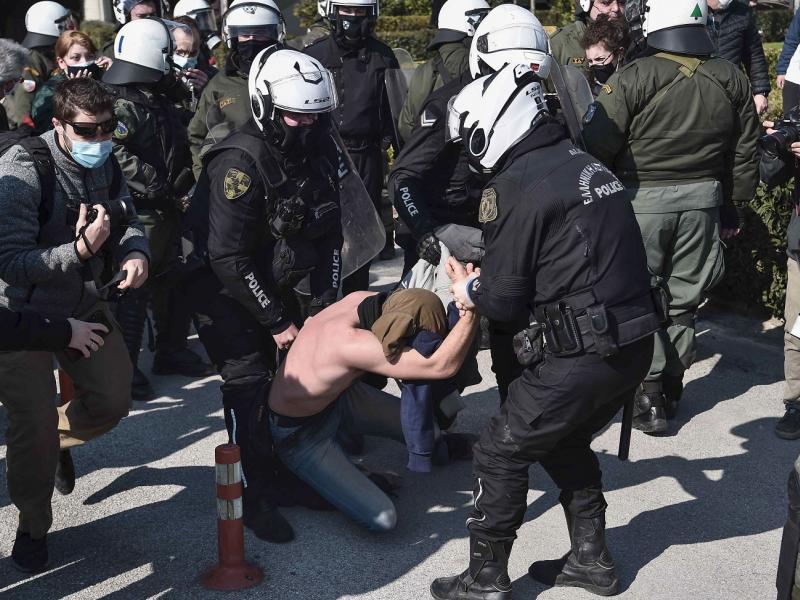 ΑΠΘ: Αναβολή στη δίκη των «31» - Συγκέντρωση στη Θεσσαλονίκη