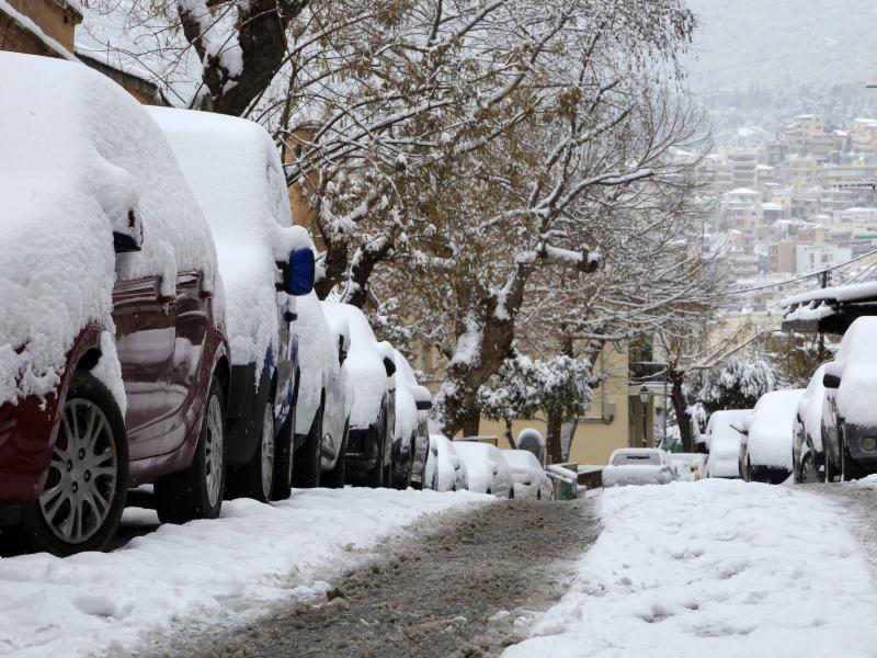 Κακοκαιρία «Μήδεια»: Προβλήματα από την επέλαση του χιονιά