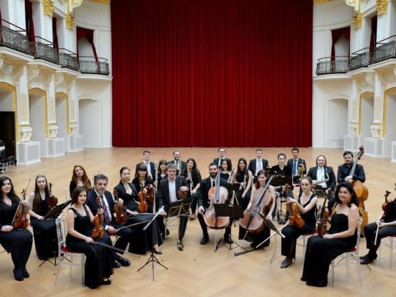 Η βιεννέζικη ορχήστρα «Ορφέας» παίζει για την Έρωτα στη Θεσσαλονίκη