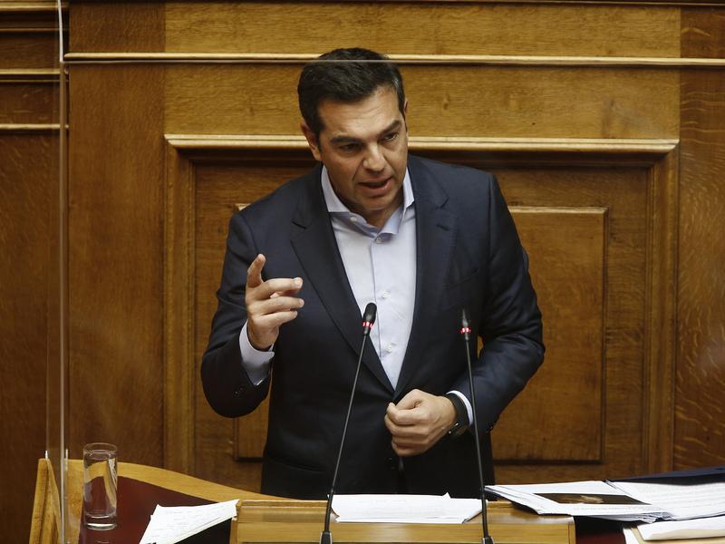 Τσίπρας σε Μητσοτάκη: Ποιος διόρισε το Δημήτρη Λιγνάδη στο Εθνικό;