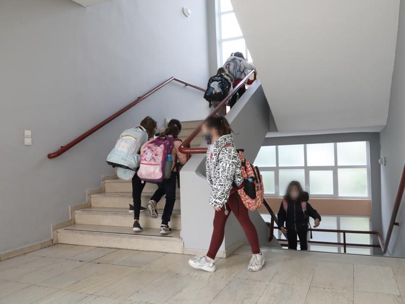 Σχολεία - Κορονοϊός: 10.719 κρούσματα σε παιδιά την τελευταία εβδομάδα
