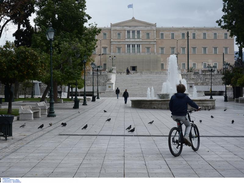 Λινού: Είναι τρελό να κλείσουν τα πάρκα - Από τον χαρταετό δεν κολλάει