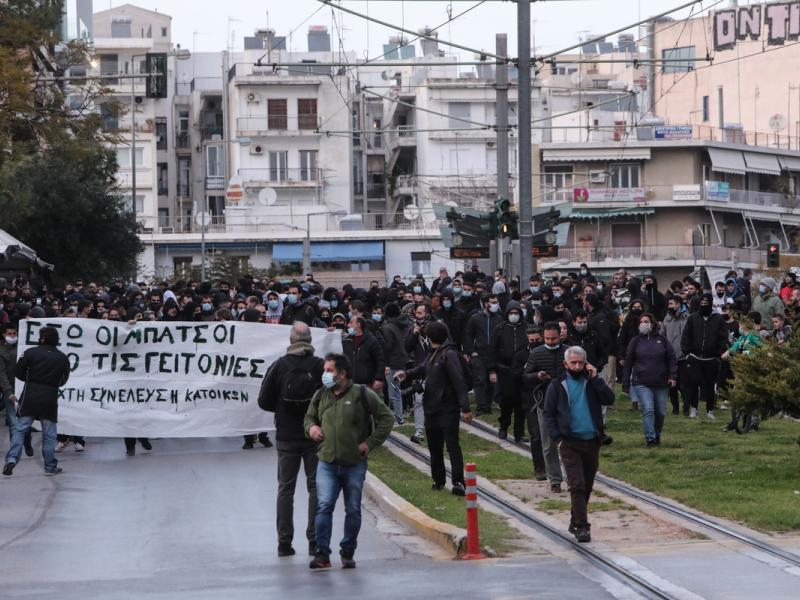 Αστυνομική βία: Φοβούνται το λαό!