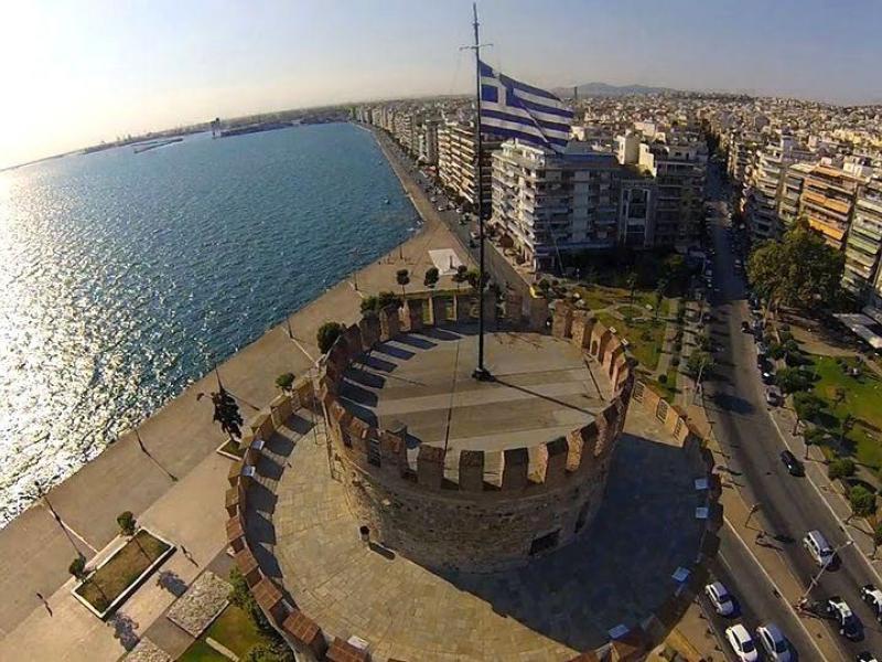 Θεσσαλονίκη: Λύκειο μετονομάστηκε σε «Λευκός Πύργος»