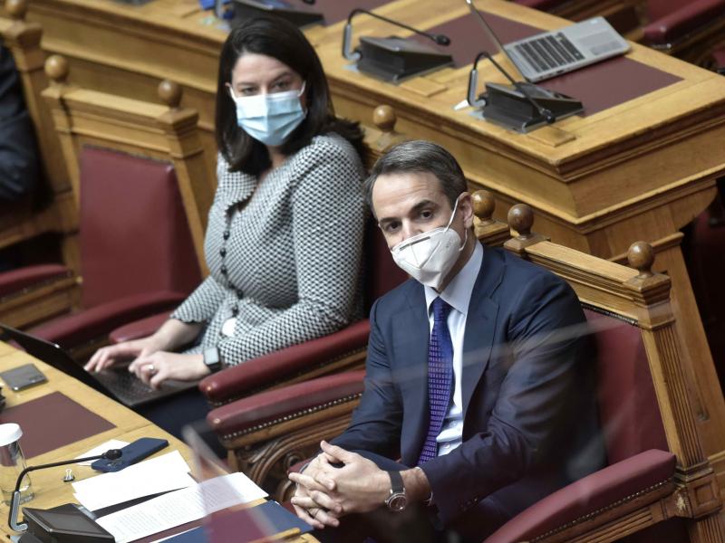Διορισμοί: Χιλιάδες κενά ακόμα κι αν γίνουν σε μια φάση οι 10.500