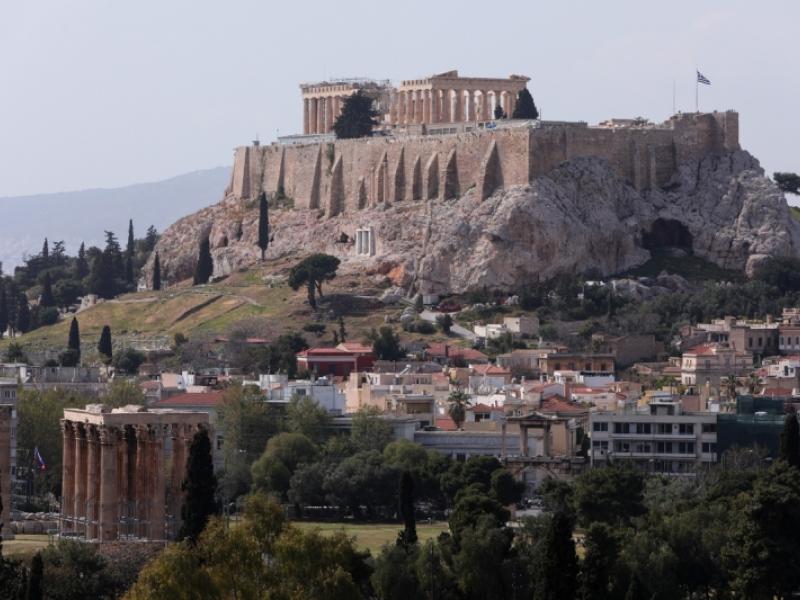 Εκπαιδευτικοί: Για τις επεμβάσεις στην Ακρόπολη