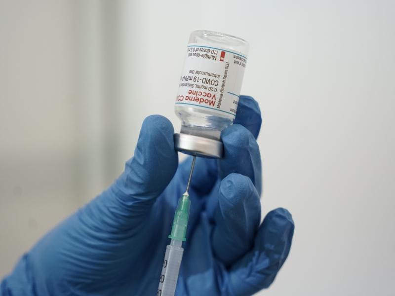 Εμβόλια κορονοϊού: Ποια παρουσιάζουν 87% αποτελεσματικότητα μετά την 1η δόση