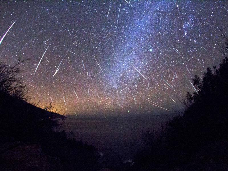 Τα πρώτα πεφταστέρια της άνοιξης - Κορυφώνονται αύριο οι Λυρίδες στην Ελλάδα