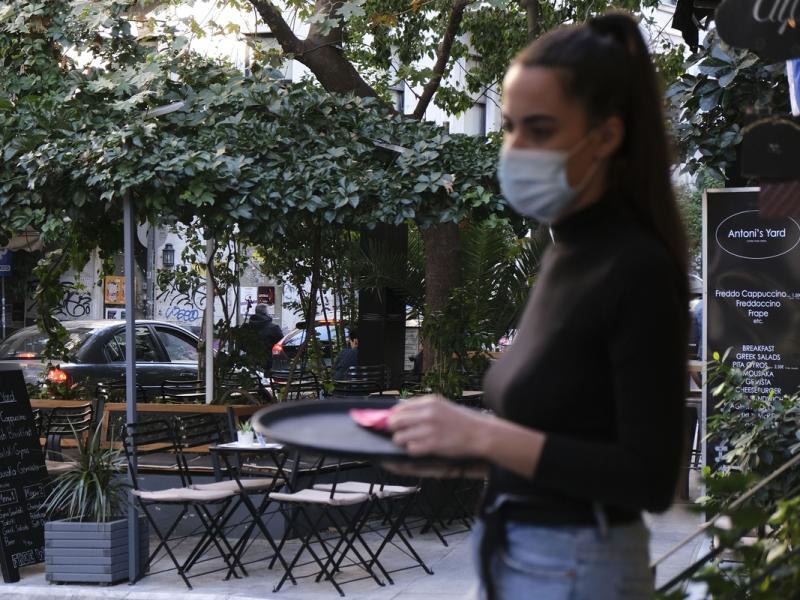 Από 713 έως 964 ευρώ οι νέοι μισθοί στην εστίαση- Ποιους εργαζόμενους αφορά
