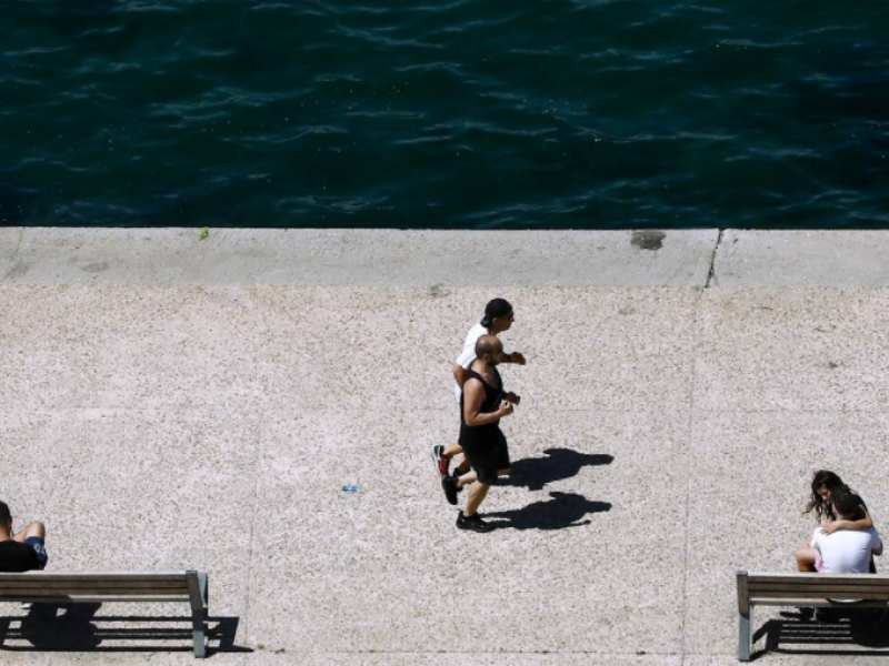 Κορονοϊός: Αύξηση ιικού φορτίου στα λύματα τεσσάρων πόλεων