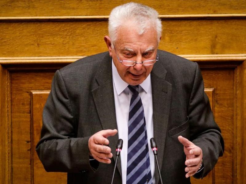 Υποχρεωτικός εμβολιασμός: Να επεκταθεί σε εκπαιδευτικούς, παιδιά, φοιτητές