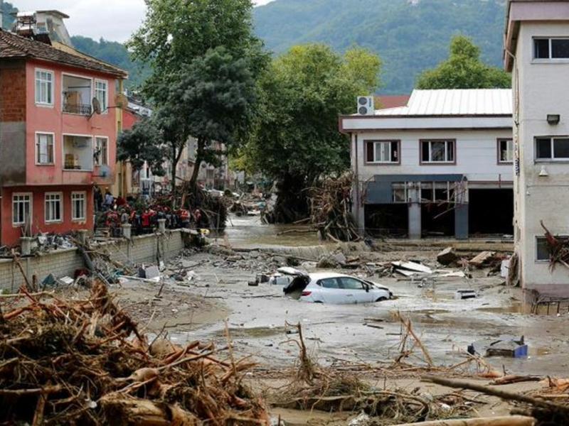 Τουρκία: Στους 58 ανήλθε ο αριθμός των νεκρών από τις πλημμύρες
