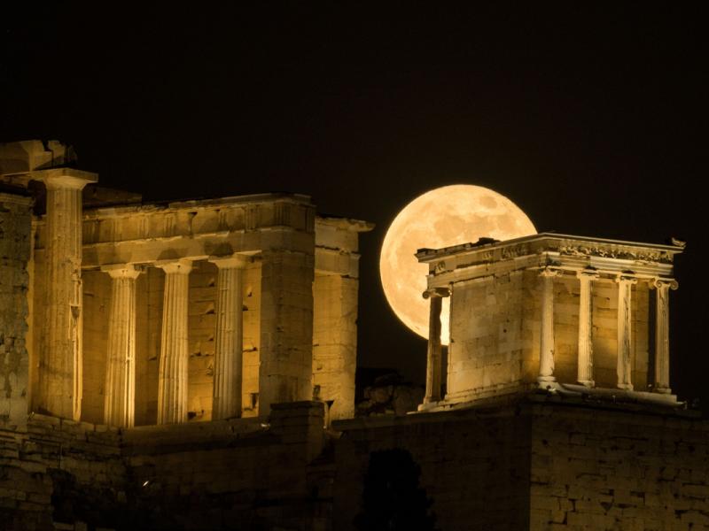 Πανσέληνος Αυγούστου: Ελεύθερη είσοδος σε αρχαιολογικούς χώρους και μουσεία