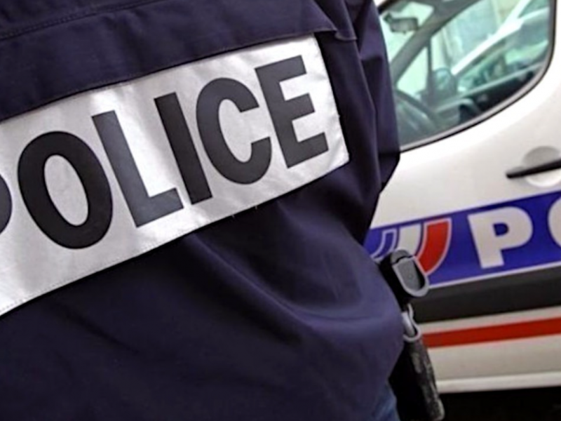 Γαλλία: Επίθεση με μαχαίρι σε βάρος ιερέα - Τι λένε οι αρχές για τον δράστη