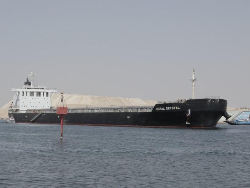 Έκλεισε ξανά η διώρυγα του Σουέζ από πλοίο τύπου κοντέινερ