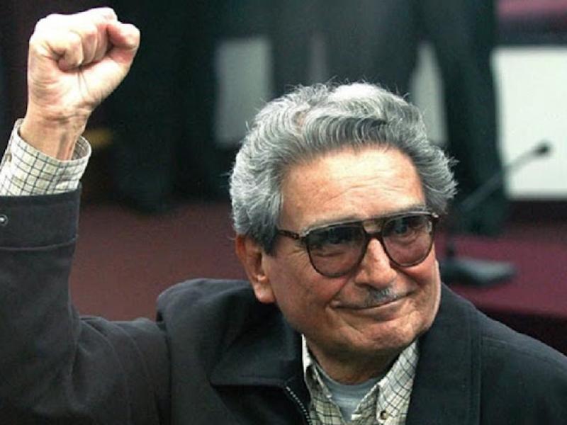 Πέθανε ο ιδρυτής της οργάνωσης "Φωτεινό Μονοπάτι" Αμπιμαέλ Γκουσμάν