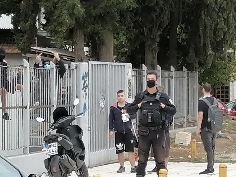 Ξυλοδαρμός μαθήτριας από ακροδεξιούς στο ΕΠΑΛ Σταυρούπολης - «Δεν θέλω το παιδί μου να γίνει νέος Φύσσας»