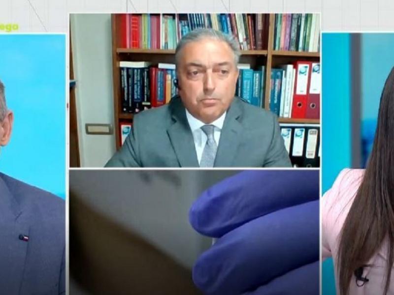 Άνοιγμα σχολείων - Βασιλακόπουλος: Να εμβολιαστούν οι γονείς και τα παιδιά άνω των 12 ετών
