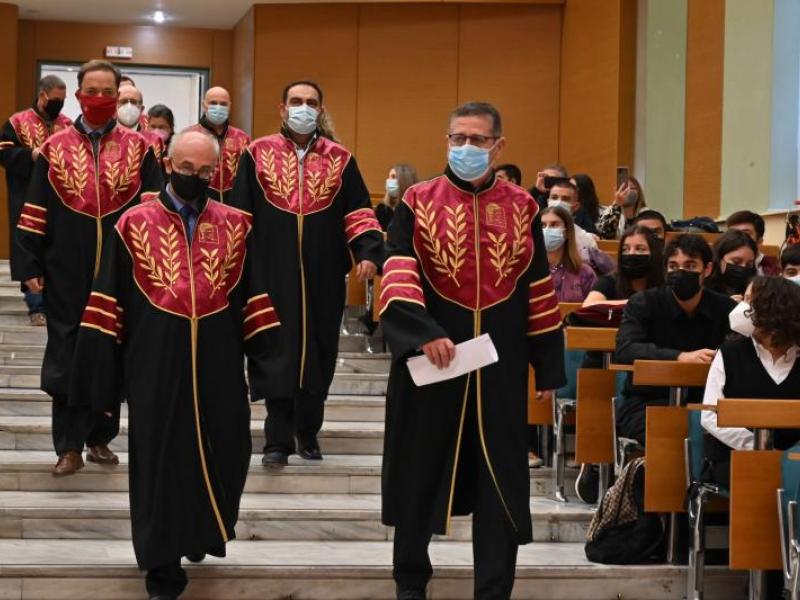 ΟΠΑ: Επιστροφή φοιτητών σε ανακαινισμένους χώρους και βράβευση αριστούχων