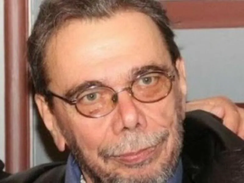 ΒΑΣΙΛΑΚΗΣ ΚΩΣΤΗΣ