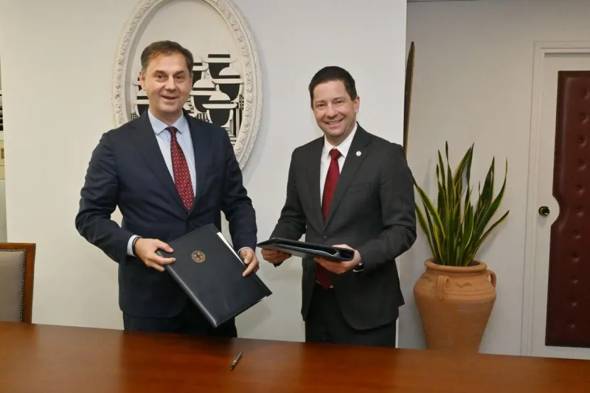 ΕΚΠΑ και Υπουργείο Εξωτερικών ενώνουν δυνάμεις για την ενίσχυση της εξωστρέφειας της ελληνικής οικονομίας