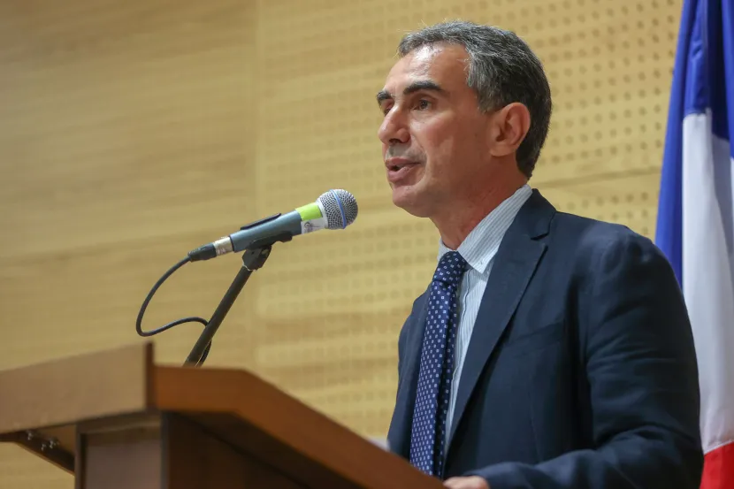 elmepa_kathigitis
