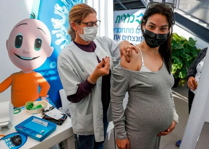Χορήγηση mRNA εμβολίων σε εγκύους και η ασφάλειά τους
