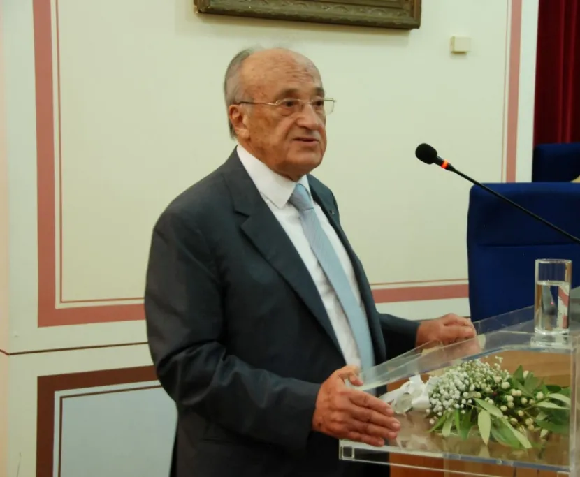 Ο καθηγητής του ΕΚΠΑ, Απόστολος Γεωργιάδης